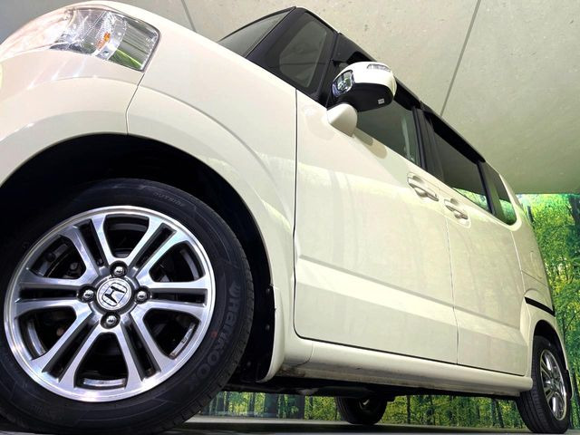 �y����14�C���`�A���~�z�C�[���z�O�ςɃ}�b�`���������A���~�z�C�[���𑕒����Ă���܂��B�e��ЊO�A���~�z�C�[����A�X�^�b�h���X�^�C�����戵�����Ă���܂��B���񂲑��k����������