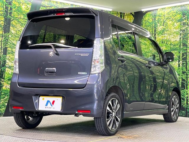 ☆全国のネクステージからお取り寄せが可能※!遠方の店舗に展示してあるクルマが気になる場合も、最寄りの店舗でご覧いただくことが可能です!是非私たちに要望をお聞かせください!※別途費用