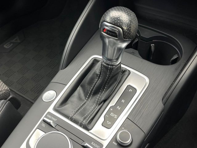 ●MTモード付きAT:通常は自動でおこなわれる変速(ギアチェンジ)をドライバーの操作によって意図的に変えられるシステムです。より一層普段のドライブをお楽しみいただけます!