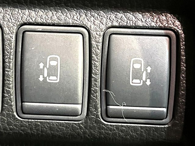 �y�����p���[�X���C�h�h�A�z�X�}�[�g�L�[��^�]�Ȃ̃X�C�b�`�Ō�ȗ����X���C�h�h�A�̊J���\���d��������͂����ăh�A���J����K�v�������A�����Ȃ��q�l�ł��ȒP�ɊJ���߂ł����K�ł���