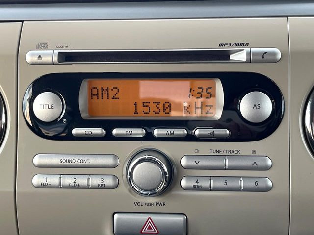 お好きな音楽を車内でお楽しみいただけます♪スピーカー交換・ウーハー追加などの音質向上や、最新ナビ・後席モニター等の取り付けも是非ご相談ください!