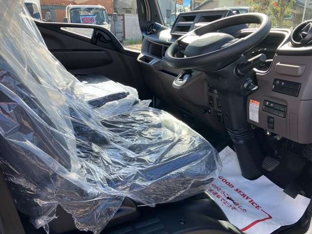 ���[�̑����Ȃ������f���ł����o�b�N�J�����t���ň��S!