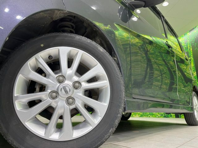 �y����14�C���`�A���~�z�C�[���z�O�ςɃ}�b�`���������A���~�z�C�[���𑕒����Ă���܂��B�e��ЊO�A���~�z�C�[����A�X�^�b�h���X�^�C�����戵�����Ă���܂��B���񂲑��k����������