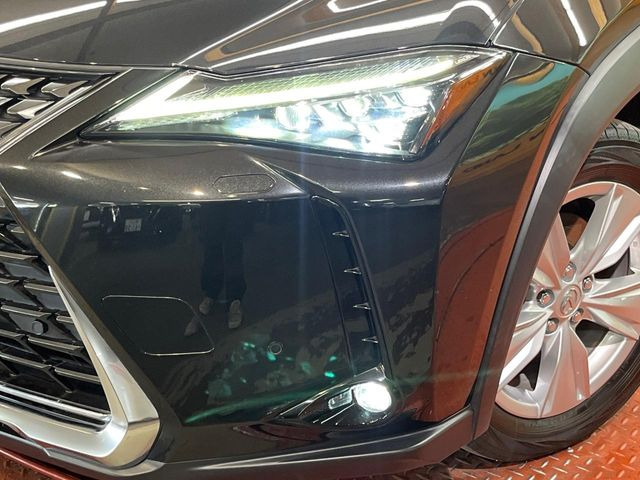 �y�O��LED�w�b�h���C�g�z�X�^�C���b�V���Ȍ����ڂ̎O��LED�w�b�h���C�g�𑕔���X�^�C�������łȂ��A��Ԃ̑��s�����E�ǍD�ň��S���Ă���肢�������܂��B