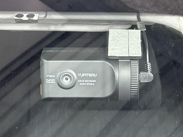 �y�h���C�u���R�[�_�[�z���S�E���S�ȃJ�[���C�t�ɕK�{�̃h���C�u���R�[�_�[�𑕔�!���s���͂������A������^�]�⎖�̂ɑ��������ۂ̏󋵂��f���ŋL�^���A����̃��X�N�ɔ����܂��B