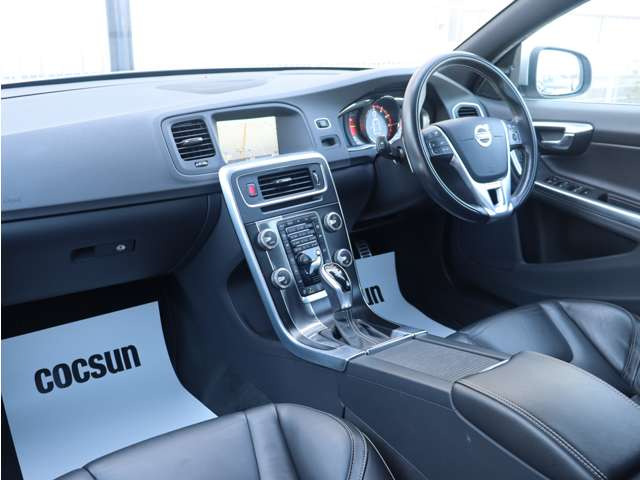 �h�C�c�̃{���{���`���[�j���O���[�J�[HEICO SPORTIV�̐��K�̔��X���t���ƈ��m���ɂ�HEICO SPORTIV�v���~�A���p�[�g�i�[KANTO / TOKAI�Ƃ��ĉ^�c�����Ă��܂��B