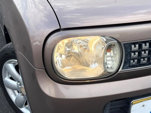 安心の最長10年・走行無制限保証(有償)をご用意。保証内容も充実はもちろん、無料点検&オイル交換や、年中無休の全国・24時間ロードサービスも付帯されておりますのでご安心下さい。