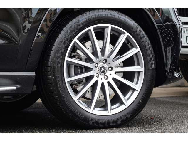 ����22�C���`�A���~�z�C�[���E�����Z�f�X���S����u���[�L�L�����p�[�B