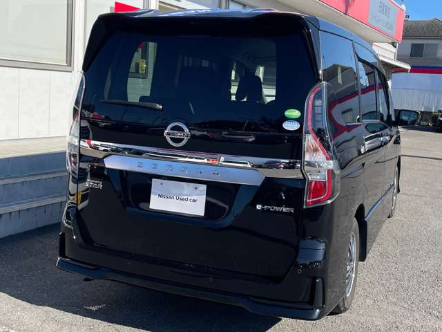 セレナ1.2 e-POWER ハイウェイスターV