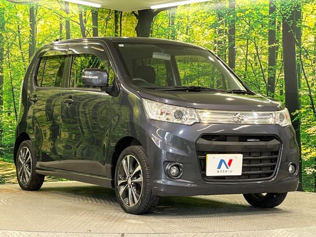 高透明度のガラス皮膜で撥水はもちろん、上質なツヤ・光沢を実現。紫外線や酸性雨から大切な愛車を保護し、色あせ・劣化を防止。「弾スプラッシュコート」、「弾プリミッサコート」からお選びいただけます。