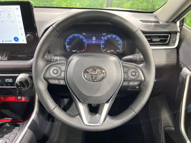 �y�����v�����X�e�A�����O�z�㎿�Ȋv���g�p���邱�ƂŁA��ɂ����������݂ƂĂ��^�]���₷���n���h���ł���