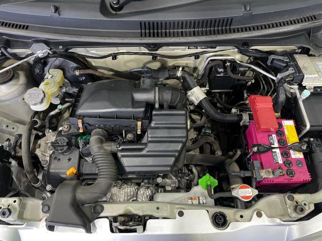 親切・丁寧な専門メカニックスタッフが応対!・車検・点検整備・事故等の修理などアフターサービスも安心。お車のカスタマイズもネクステージのサービススタッフまでご相談ください!