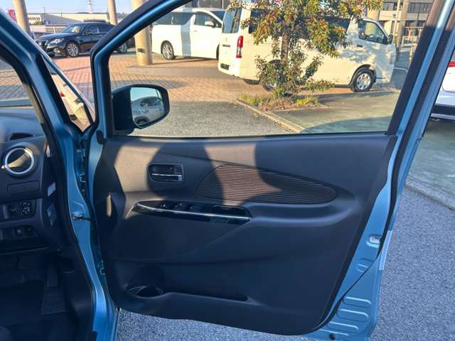 ���͂₢�E�����E���S�̎Ԍ��̑S���`�F�[���y�A�b�v���Ԍ��z�����X�ł����^�A�ǎw�薯�ԎԌ��H��𕹐݂��Ă��܂���