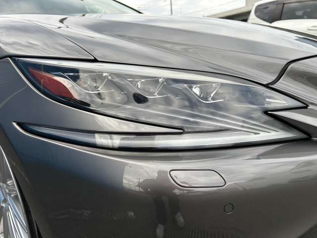 LS500h バージョンL 4WD