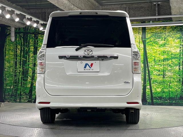 安心の最長10年・走行無制限保証(有償)をご用意。保証内容も充実はもちろん、無料点検&オイル交換や、年中無休の全国・24時間ロードサービスも付帯されておりますのでご安心下さい。