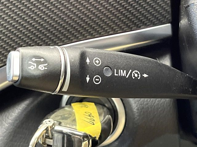 ���f�B�X�^���X�p�C���b�g�f�B�X�g���j�b�N:�s�s�A�x�O�A�������H�Ȃǂ̑��s���ɁA�X�e���I�}���`�p�[�p�X�J�����ƃ��[�_�[�Z���T�[�ɂ��A�O���Ԃ�F�����đ��x�ɉ������Ԋԋ������ێ����鎟����̃N���R��!