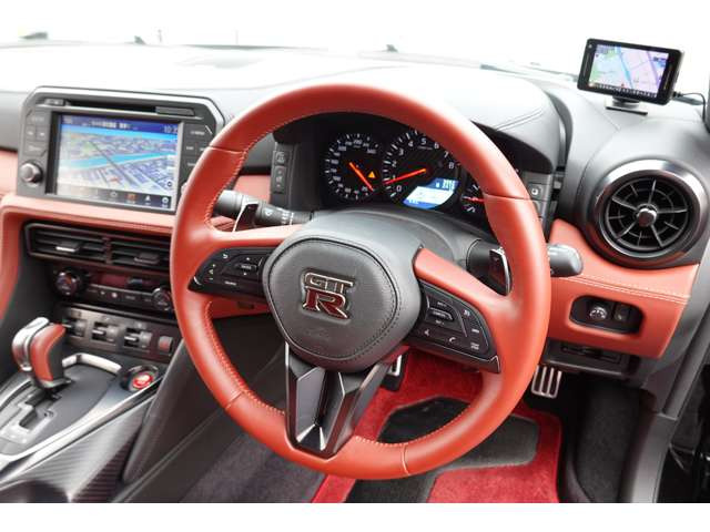 �y�I�v�V�����E�t�@�b�V���i�u���C���e���A�zGT-R�G���u�������S�E�{�v�����X�|�[�c�X�e�A�����O(�p�h���V�t�g�E�X�e�A�����O�����R��)