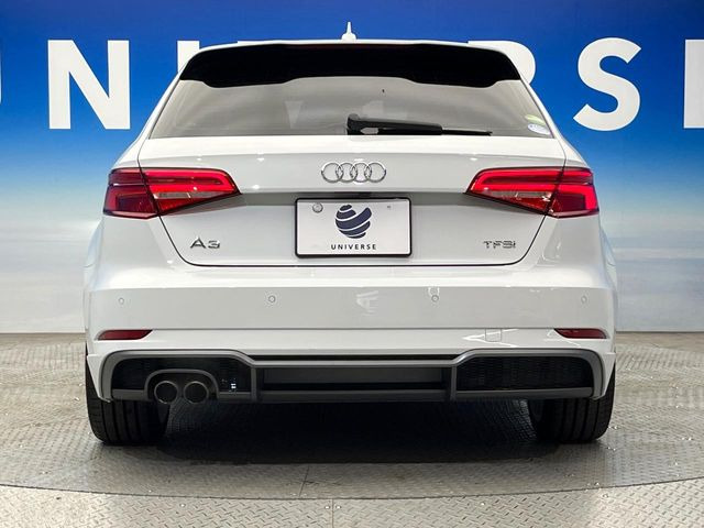 ●当店では第三者機関による車両品質鑑定を導入し、修復歴車を排除。鑑定書が発行されますので、ぱっと見ただけでは分からない箇所まで納得した上でご検討いただけます。※一部未実施の場合がございます。