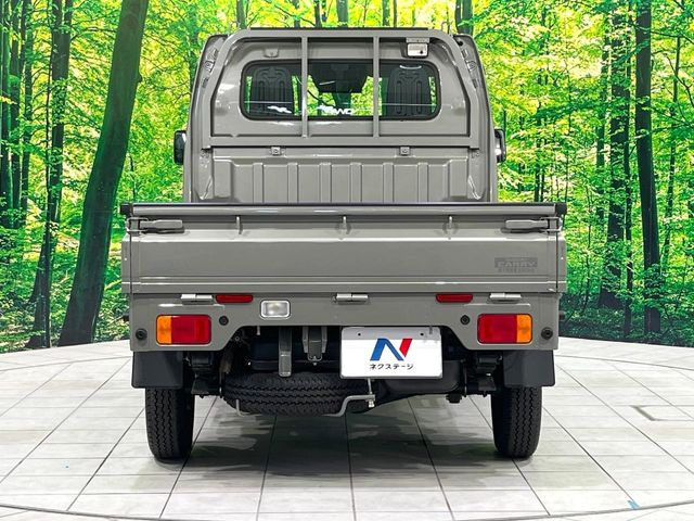 安心の最長10年・走行無制限保証(有償)をご用意。保証内容も充実はもちろん、無料点検&オイル交換や、年中無休の全国・24時間ロードサービスも付帯されておりますのでご安心下さい。