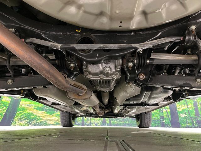 下回りがきれいなうちに、防錆加工の施工がオススメ。降雪地域はもちろん、沿岸部にお住いの方や、趣味でマリン・ウィンタースポーツをされる方にご好評いただいております。