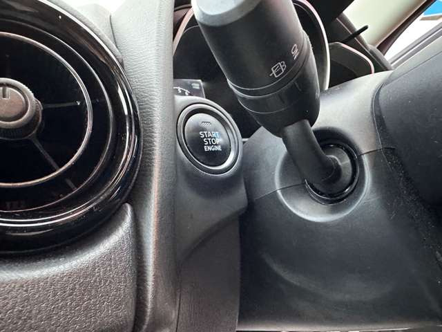 �L�[���g�т��Ă��邾���ŁA�G���W���̎n�����\�ȑ����ł��B�v�b�V���X�^�[�g�ł��̂ŃG���W���̎n�����{�^�������������ł���