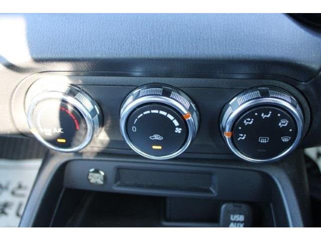 ���Ǝҗl�ւ̔̔��͂��f�肳���Ă��������܂��B �Ԍ������ԗ��̏ꍇ�́A�Ԍ����擾�������x�������z�ŕ\�����Ă���܂��B