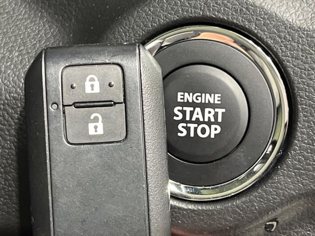 �y�L�[���X�X�^�[�g�V�X�e���z�J�o����|�P�b�g�ɓ��ꂽ�܂܂ł��h�A�̎{���E�������\�ȃX�}�[�g�L�[�𑕔��B�G���W���̃I���E�I�t�����J�M�����o���K�v����������Ƃ��Ă��֗��ł���