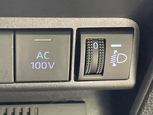 【1500Wアクセサリーコンセント】消費電力1500Wまでの家電が使えます。キャンプやスポーツ・アウトドアでのアクティビティはもちろん、災害・停電の際に大活躍♪