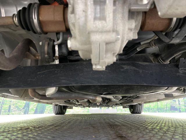 下回りがきれいなうちに、防錆加工の施工がオススメ。降雪地域はもちろん、沿岸部にお住いの方や、趣味でマリン・ウィンタースポーツをされる方にご好評いただいております。