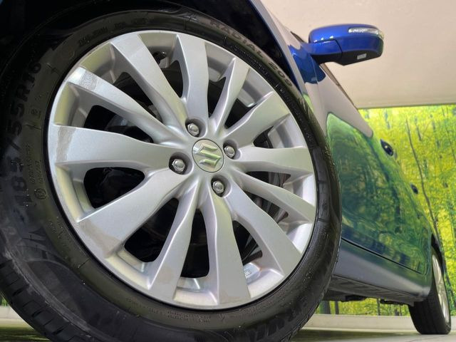 �y����16�C���`�A���~�z�C�[���z�O�ςɃ}�b�`���������A���~�z�C�[���𑕒����Ă���܂��B�e��ЊO�A���~�z�C�[����A�X�^�b�h���X�^�C�����戵�����Ă���܂��B���񂲑��k����������