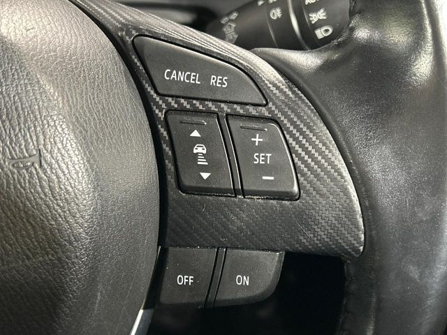 �y�N���[�Y�R���g���[���z�������H�����N���N���s�B�A�N�Z���𗣂��Ă���葬�x�ő��s���ł��A�������^�]���̕��S���y��!�����E�������ȒP�ȃX�C�b�`����Œ����ł��܂��B