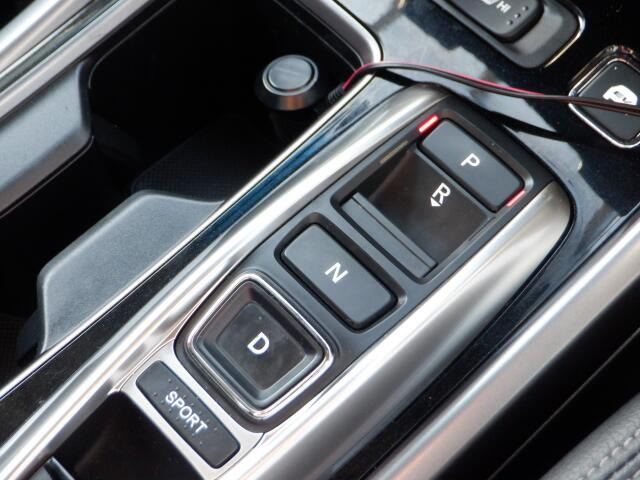 シフトはボタンで操作♪