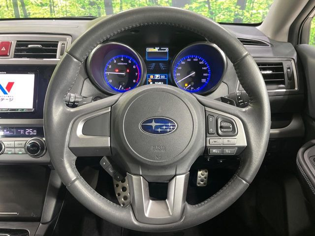 �y�����v�����X�e�A�����O�z�㎿�Ȋv���g�p���邱�ƂŁA��ɂ����������݂ƂĂ��^�]���₷���n���h���ł���