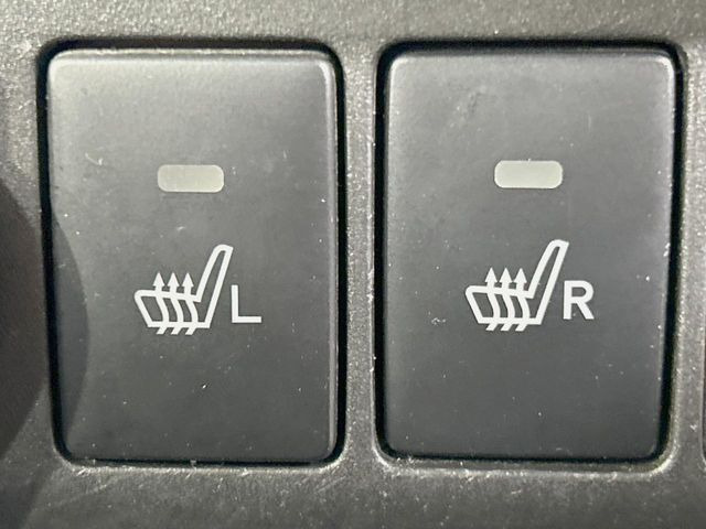 【シートヒーター】寒い日に重宝するシートヒーター!エアコンより早く温まってくれるので寒がりの人も安心ですね♪エアコンの温風は乾燥するから苦手、という方にもをおすすめです。