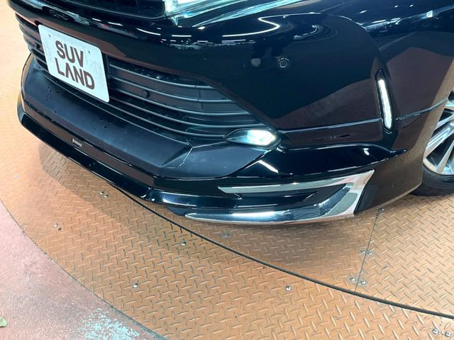 【モデリスタエアロ】人気のモデリスタエアロを装着!クルマの外観がよりスタイリッシュになり、街中で存在感あふれる1台に♪将来買い替える時にもリセールに影響しやすく、価値ある人気の装備です!