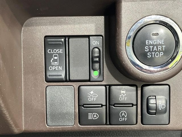 �y�p���[�X���C�h�h�A�z�X�}�[�g�L�[��^�]�Ȃ̃X�C�b�`�ŃX���C�h�h�A�̊J���\���d��������͂����ăh�A���J����K�v�������A���������q�l�ł��A�d���ו��������Ă��鎞�����N�ɊJ���߂ł��܂���