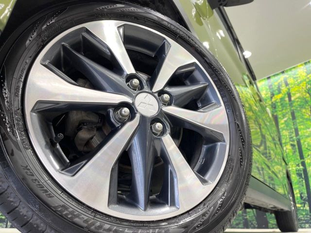 �y����15�C���`�A���~�z�C�[���z�O�ςɃ}�b�`���������A���~�z�C�[���𑕒����Ă���܂��B�e��ЊO�A���~�z�C�[����A�X�^�b�h���X�^�C�����戵�����Ă���܂��B���񂲑��k����������