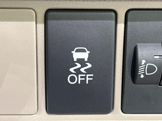 �y������h�~���u�z�ԗ��̉���������m����ƁA�����I�Ɏԗ��̐i�s������ۂ悤�Ɏԗ��𐧌䂵�܂��B�J�̓��ȂǊ���₷���H�ʏ󋵂ł����S�ȉ^�]���\�ł��B