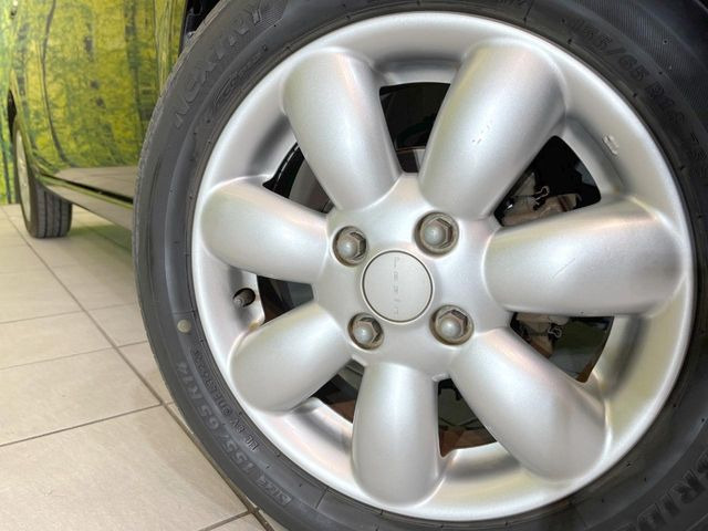 �y����14�C���`�A���~�z�C�[���z�O�ςɃ}�b�`���������A���~�z�C�[���𑕒����Ă���܂��B�e��ЊO�A���~�z�C�[����A�X�^�b�h���X�^�C�����戵�����Ă���܂��B���񂲑��k����������