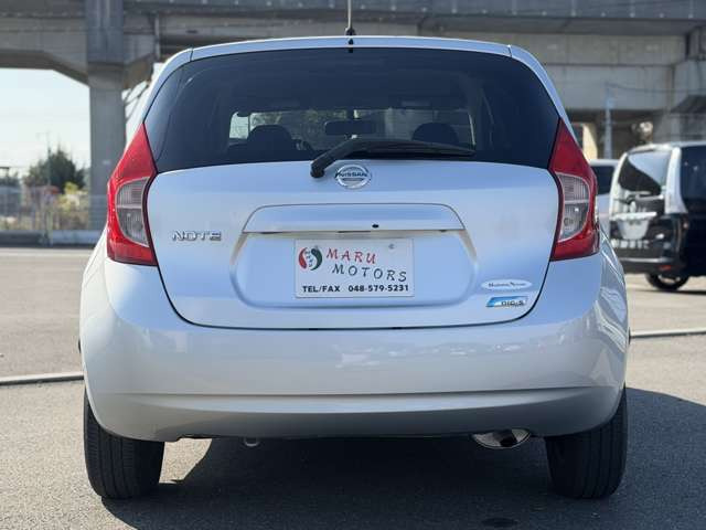 ���������ԑ����W�����ł�!���̋@��ɐ��񂲗��X������!