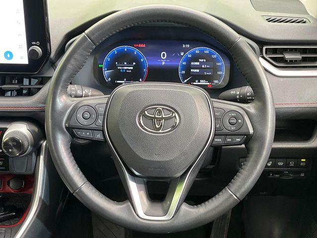 �y�����v�����X�e�A�����O�z�㎿�Ȋv���g�p���邱�ƂŁA��ɂ����������݂ƂĂ��^�]���₷���n���h���ł���