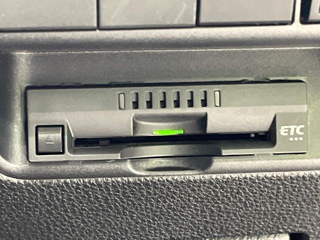 【ETC】高速道路の料金所をストレスなく通過!話題のスポットやサービスエリアに多い「スマートIC」利用時は必須のアイテムです。当店でセットアップを実施、ご納車当日からすぐにご利用いただけます!