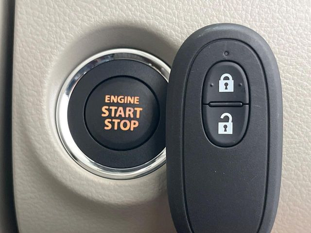 �y�L�[���X�X�^�[�g�V�X�e���z�J�o����|�P�b�g�ɓ��ꂽ�܂܂ł��h�A�̎{���E�������\�ȃX�}�[�g�L�[�𑕔��B�G���W���̃I���E�I�t�����J�M�����o���K�v����������Ƃ��Ă��֗��ł���