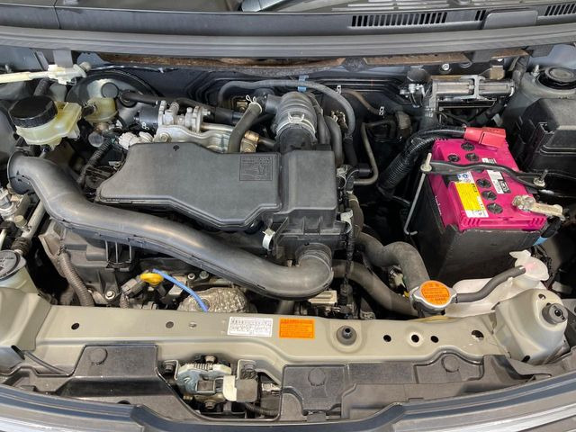 親切・丁寧な専門メカニックスタッフが応対!・車検・点検整備・事故等の修理などアフターサービスも安心。お車のカスタマイズもネクステージのサービススタッフまでご相談ください!