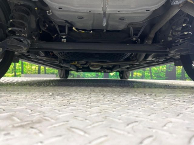 下回りがきれいなうちに、防錆加工の施工がオススメ。降雪地域はもちろん、沿岸部にお住いの方や、趣味でマリン・ウィンタースポーツをされる方にご好評いただいております。