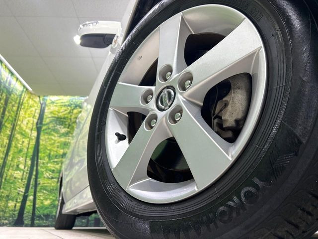 �y����15�C���`�A���~�z�C�[���z�O�ςɃ}�b�`���������A���~�z�C�[���𑕒����Ă���܂��B�e��ЊO�A���~�z�C�[����A�X�^�b�h���X�^�C�����戵�����Ă���܂��B���񂲑��k����������