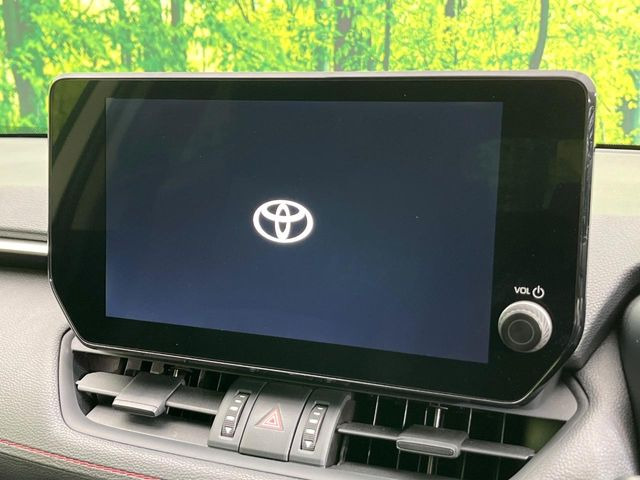 �y10.5�C���` �f�B�X�v���C�I�[�f�B�I�z���ʂ̃f�B�X�v���C��AppleCarPlay��AndroidAuto�����p�\�B�傫�ȉ�ʂŃX�}�z�i�r�A�v���������p���������܂���