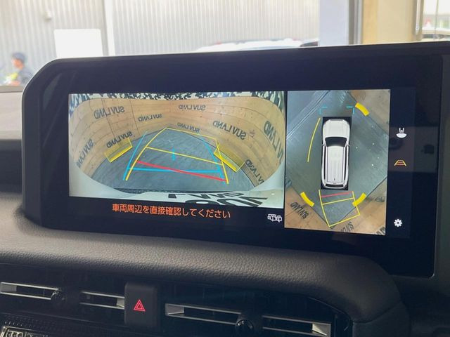 �y�p�m���~�b�N�r���[���j�^�[�z��p�̃J�����ɂ��A�ォ�猩���낵���悤�Ȏ��_��360�x�N���}�̎��͂��m�F���邱�Ƃ��ł��܂������p�������m�F���₷���A�����ꏊ�ł̐؂�Ԃ��⒓�Ԃ��X���[�Y�ɍs���܂��B