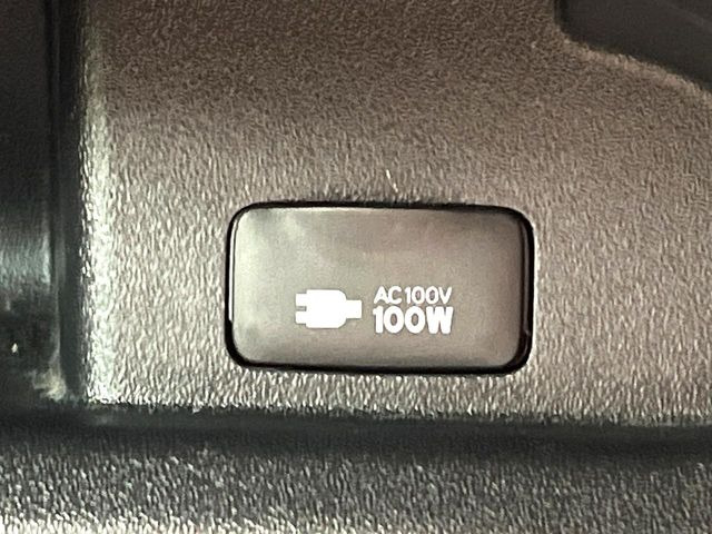 �y�A�N�Z�T���[�R���Z���g�z�L�����v��X�|�[�c�A�A�E�g�h�A�ł̃A�N�e�B�r�e�B�͂������A�ЊQ�E��d�̍ۂɏ����ɂ��Ȃ�AC100V�R���Z���g�𑕔���P�[�^�C��^�u���b�g�A�Q�[���@��̏[�d�ɂ���