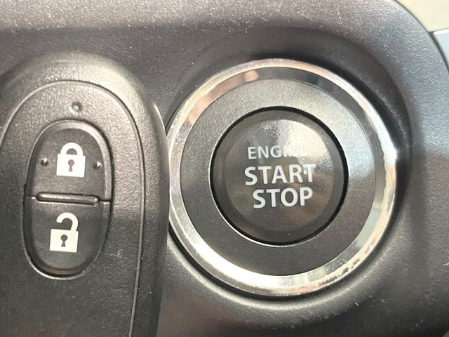 �y�L�[���X�X�^�[�g�V�X�e���z�J�o����|�P�b�g�ɓ��ꂽ�܂܂ł��h�A�̎{���E�������\�ȃX�}�[�g�L�[�𑕔��B�G���W���̃I���E�I�t�����J�M�����o���K�v����������Ƃ��Ă��֗��ł���